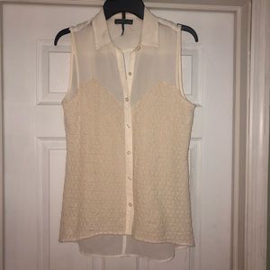 NWOT Kendall & Kylie Sleeveless Shirt